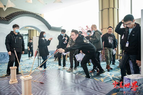 《完美世界》首届经典服全民竞技赛冠军产生！聚焦精彩瞬间 · 配图
